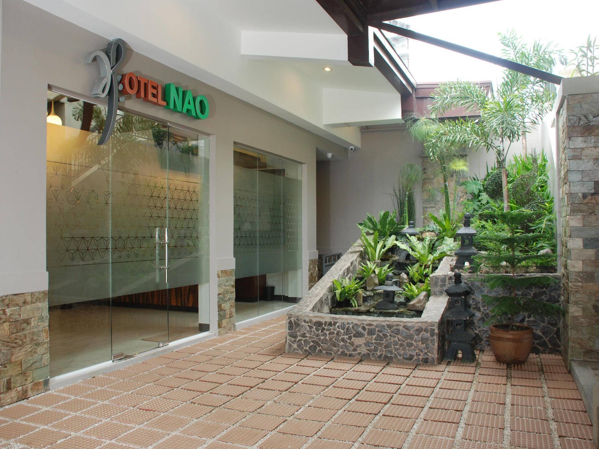 Nao Hotel Tagaytay City Buitenkant foto