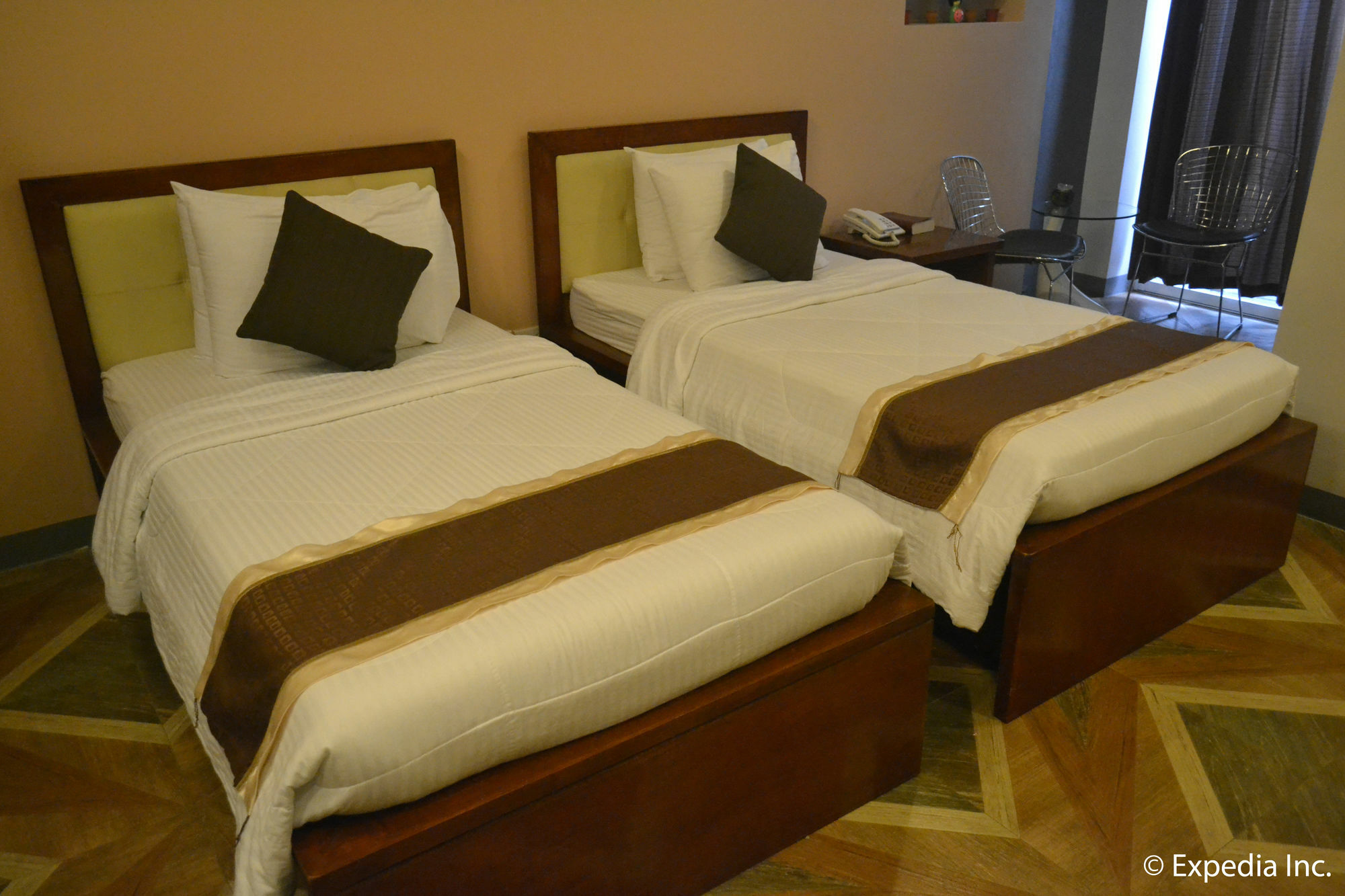 Nao Hotel Tagaytay City Buitenkant foto
